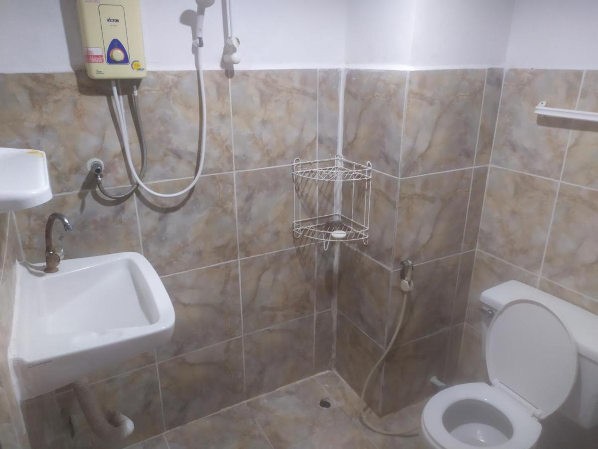 Artem'S Guesthouse Джомтиен Бийч Екстериор снимка