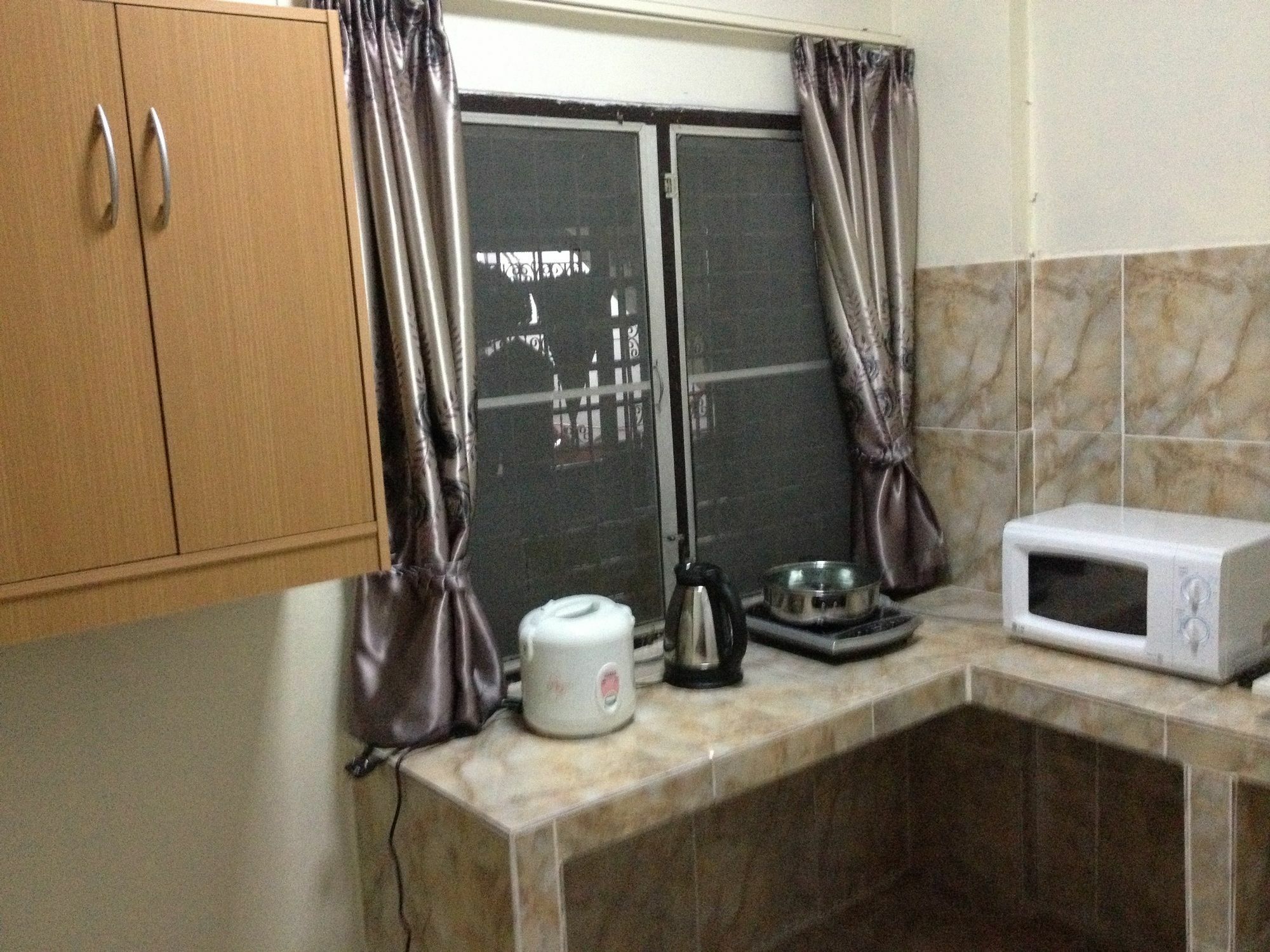 Artem'S Guesthouse Джомтиен Бийч Екстериор снимка